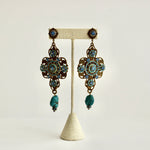RGS-E001: Handcrafted Crystal Earrings
