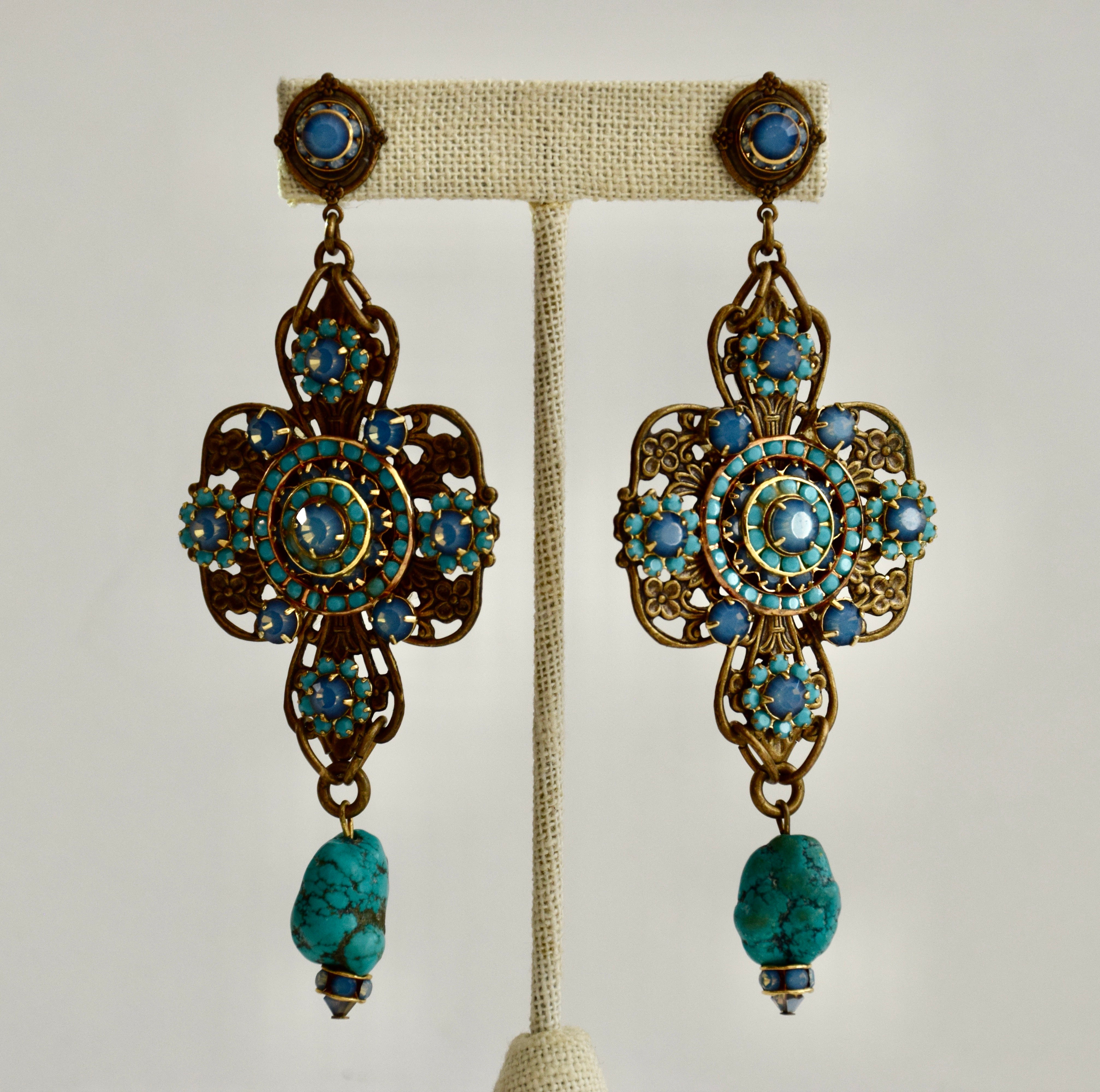 RGS-E001: Handcrafted Crystal Earrings