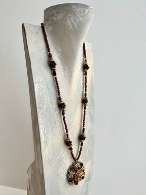 RGS-N039: Handcrafted Garnet & Crystal Necklace