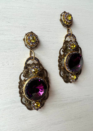 RGS-E038: Handcrafted Crystal Earrings