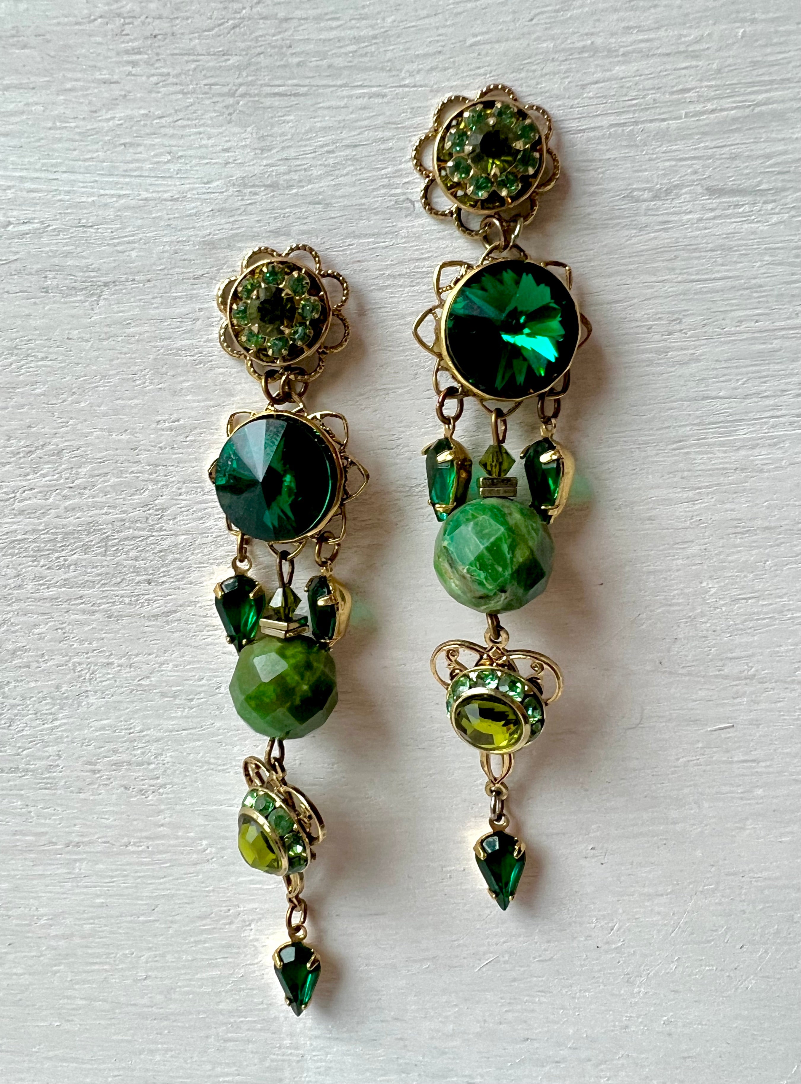 RGS-E076: Handcrafted Crystal Earrings with semi precious beads
