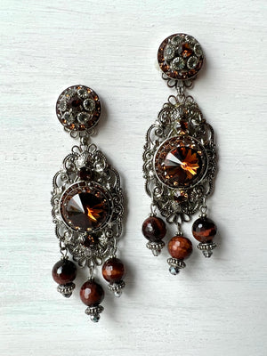 RGS-E009: Handcrafted Crystal Earrings