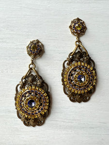 RGS-E012: Handcrafted Crystal Earrings