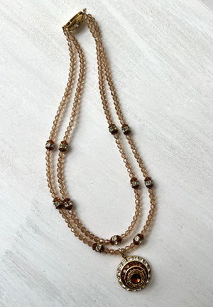 RGS-N032: Handcrafted Crystal Necklace