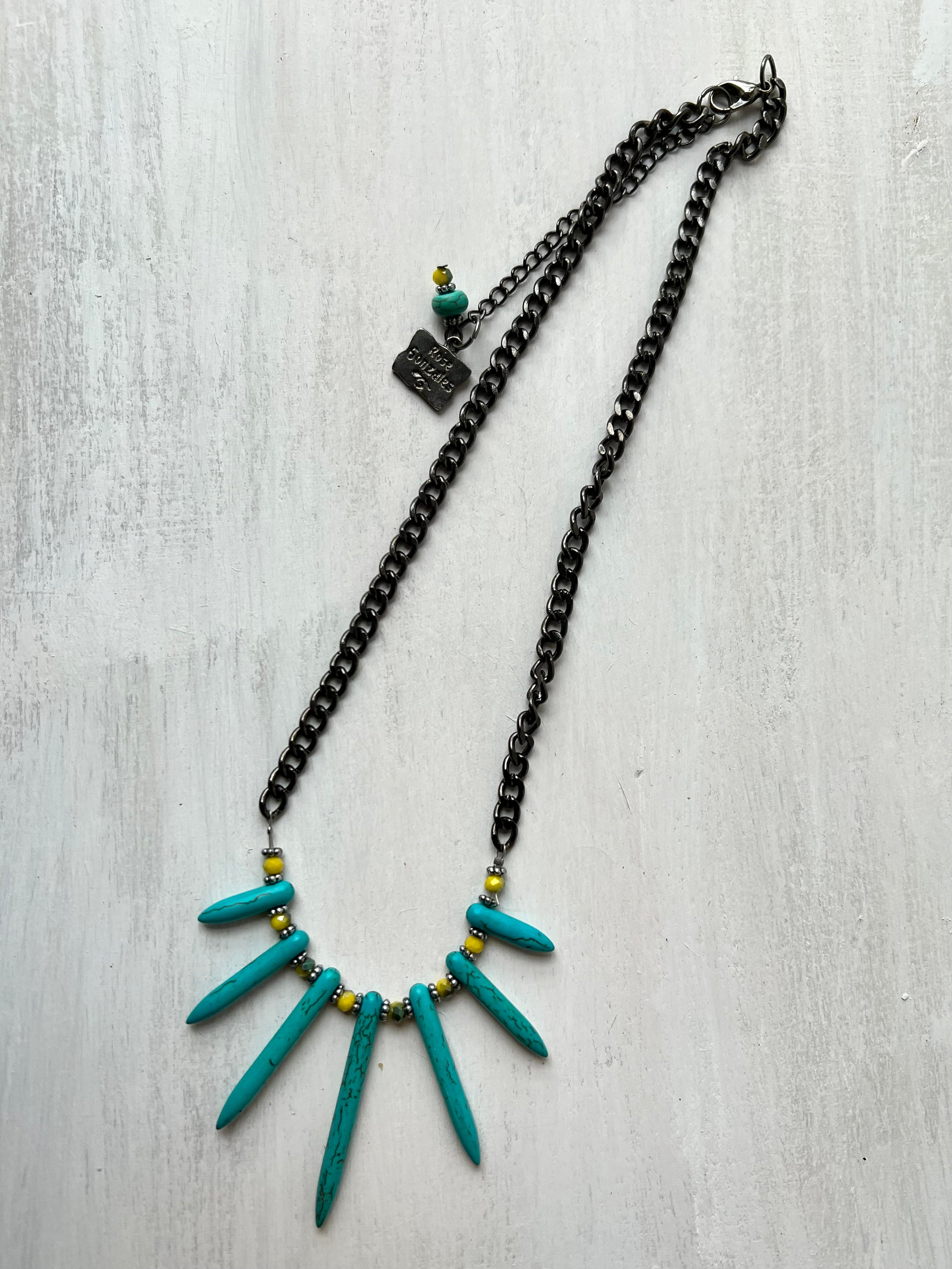 RGS-N051: Handcrafted  Chain & Bead Necklace