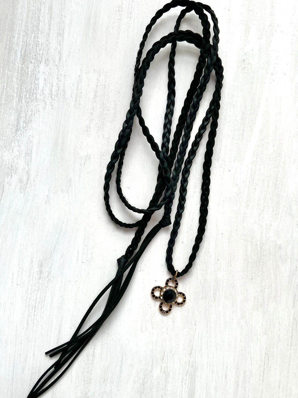 RGS-N078: Handcrafted Swarovski Crystal Leather Braided Rope Necklace